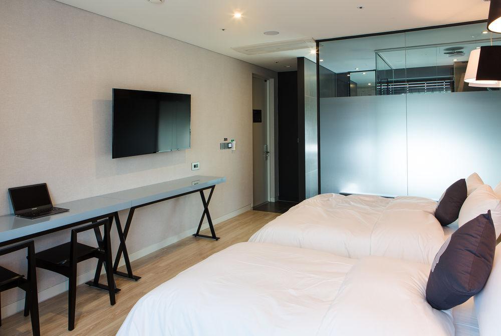 Hotel The Designers Seoul Station Kültér fotó